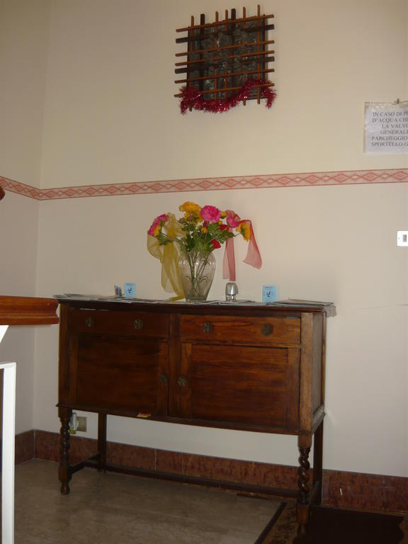 Bed and breakfast Abbraccio Roma